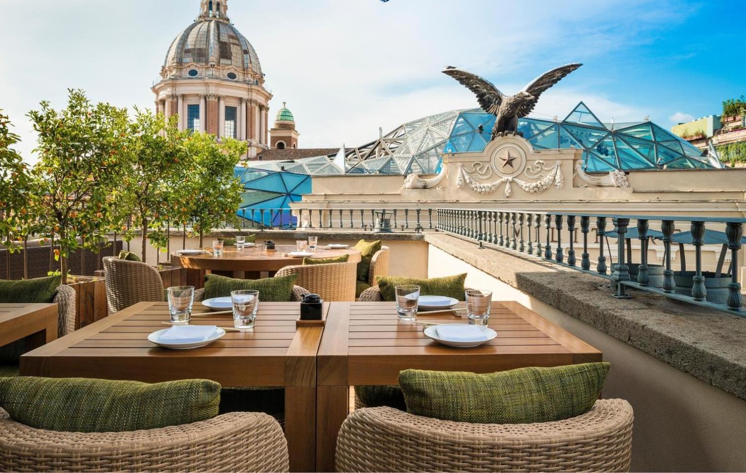 Fendi Private Suites - Small Luxury Hotels Of The World Рим Экстерьер фото